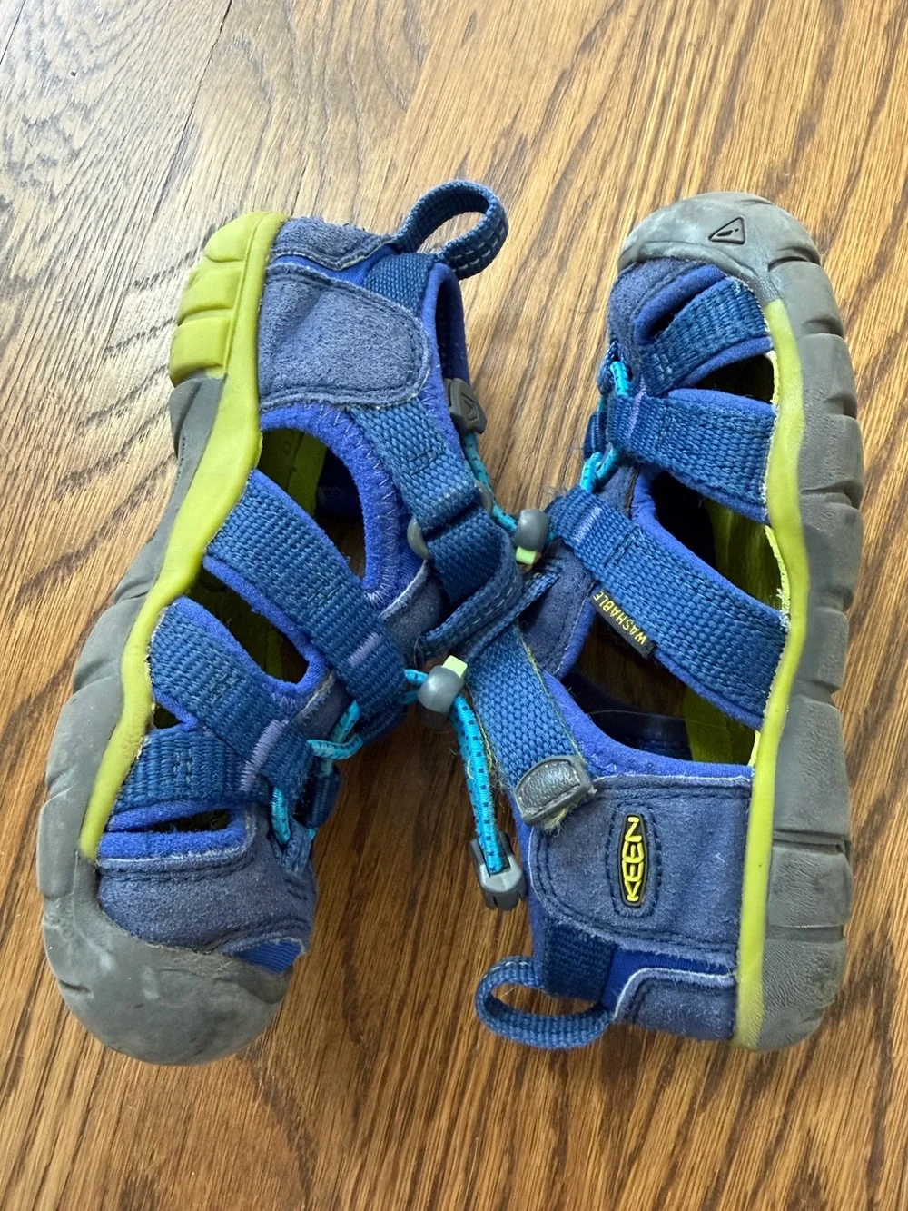 Keen durable comfortable